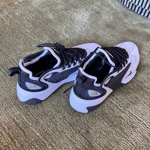 Nike Wmns Zoom 2k ‘White Black’